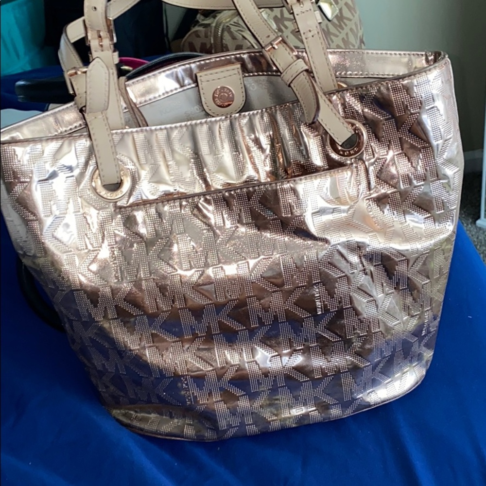 Rose gold spacious purse